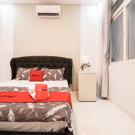 Reddoorz Near Saigon Zoo Hotell Ho Chi Minh-staden Exteriör bild