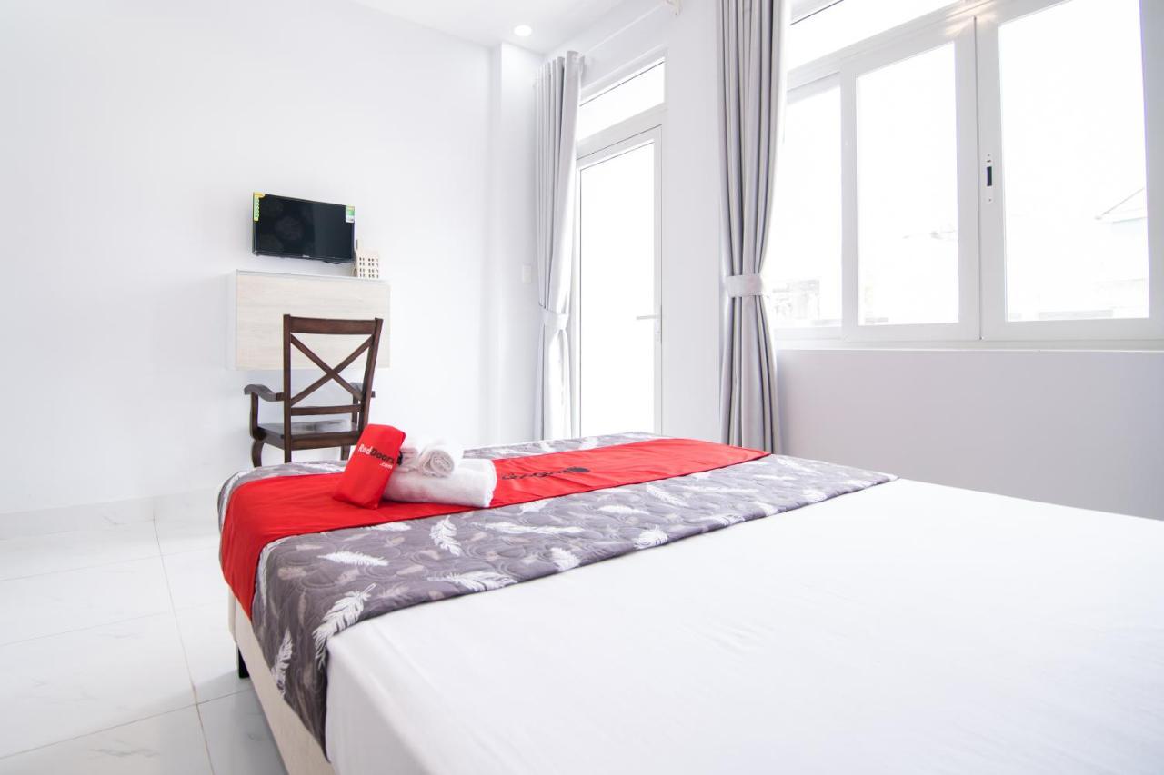 Reddoorz Near Saigon Zoo Hotell Ho Chi Minh-staden Exteriör bild